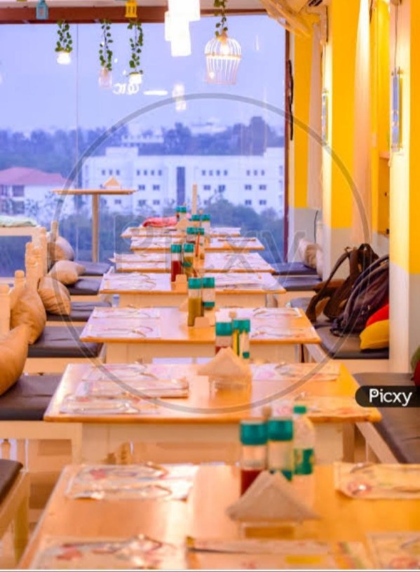 It's Frappening Restaurant — image 1